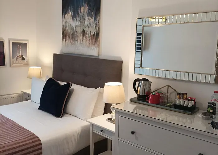 Tom Dick And Harriet's 都柏林